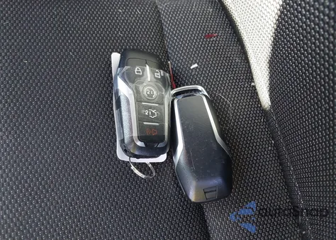 2016 Ford Mustang V6 from USA, damaged, VIN 1FA6P8AM8G5261420